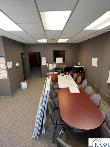 1001 N Broad Mankato MN 56001