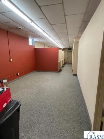 1001 N Broad Mankato MN 56001