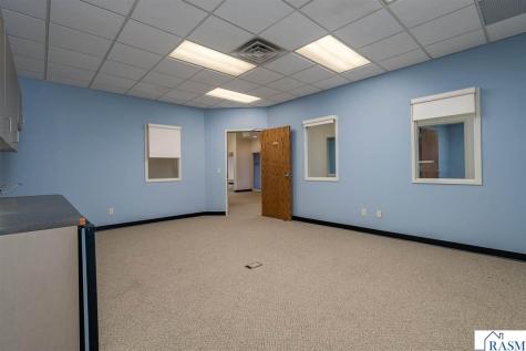 1650 Madison Avenue Mankato MN 56001
