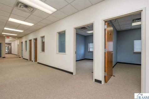 1650 Madison Avenue Mankato MN 56001