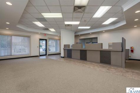 1650 Madison Avenue Mankato MN 56001