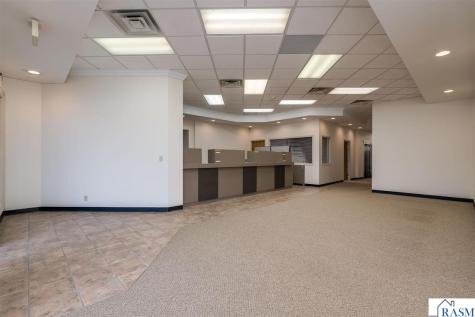 1650 Madison Avenue Mankato MN 56001