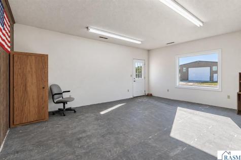 155 S Montgomery Avenue Le Center MN 56057