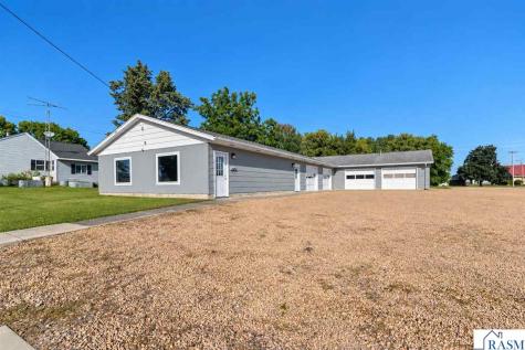 155 S Montgomery Avenue Le Center MN 56057