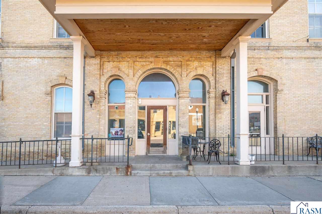 201 Park Row St. Peter MN 56082
