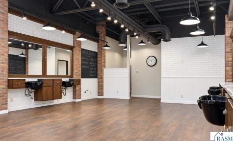 1633 Monks Avenue Mankato MN 56001