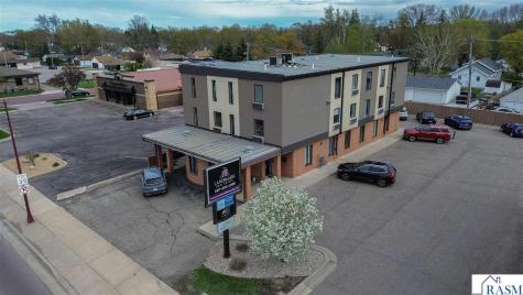 931 Madison Avenue Mankato MN 56001