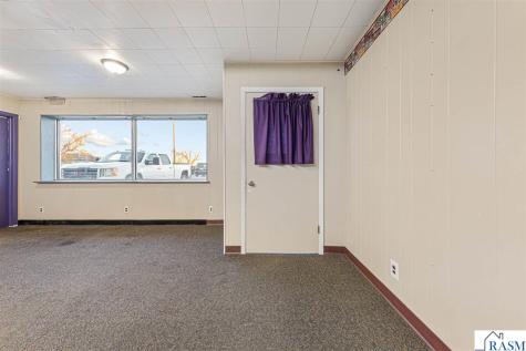 950 Madison Avenue Mankato MN 56001