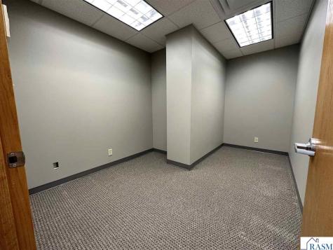 209 S 2nd Street Mankato MN 56001