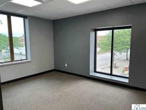 108 S Minnesota Avenue St. Peter MN 56082