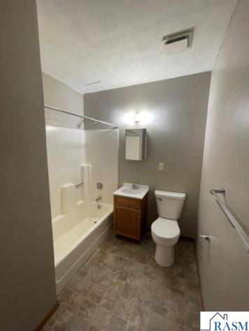 123 N 4th Street Mankato MN 56001