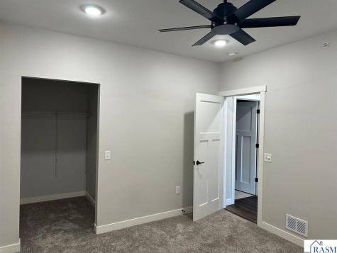 235-257 Belgrade Avenue North Mankato MN 56003