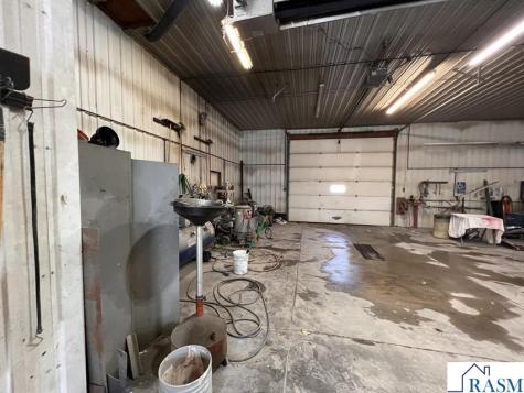 1027 E 7th Street Blue Earth MN 56013