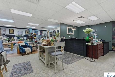 219 S Victory Drive Mankato MN 56001