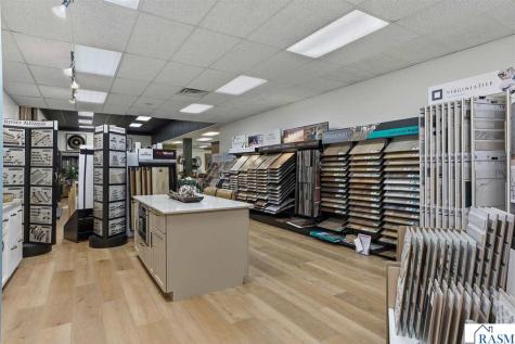 219 S Victory Drive Mankato MN 56001