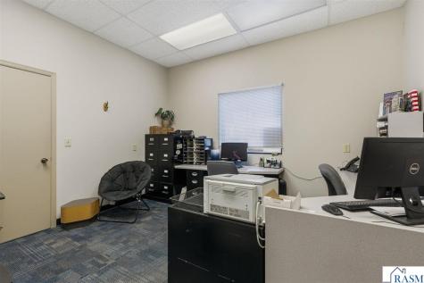 219 S Victory Drive Mankato MN 56001