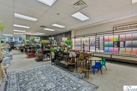 219 S Victory Drive Mankato MN 56001