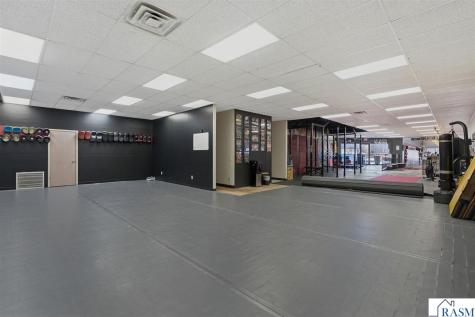 219 S Victory Drive Mankato MN 56001