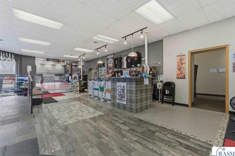 219 S Victory Drive Mankato MN 56001