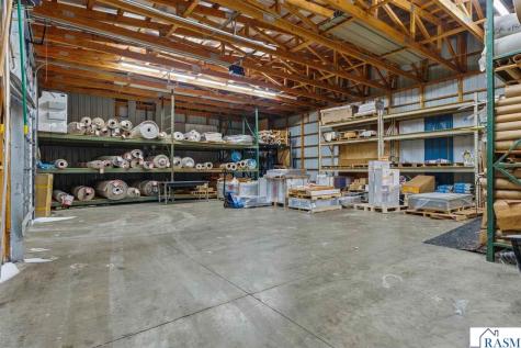 219 S Victory Drive Mankato MN 56001