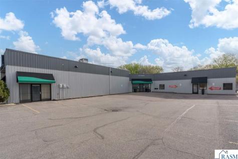 219 S Victory Drive Mankato MN 56001