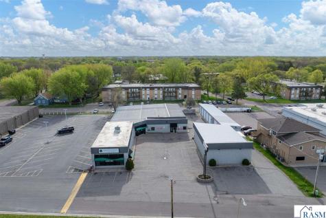 219 S Victory Drive Mankato MN 56001
