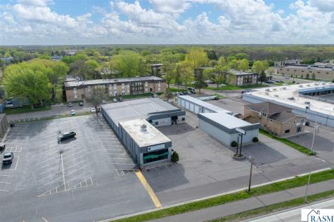 219 S Victory Drive Mankato MN 56001