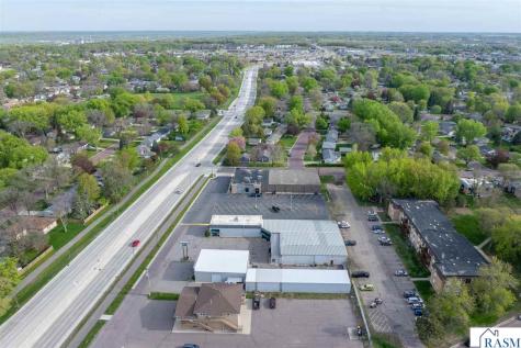 219 S Victory Drive Mankato MN 56001