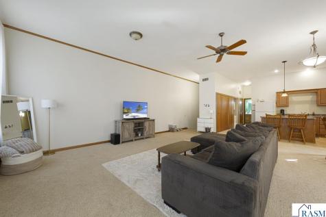 305 Main Street Henderson MN 56044