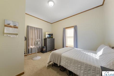 305 Main Street Henderson MN 56044