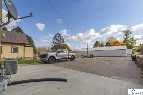 305 Main Street Henderson MN 56044