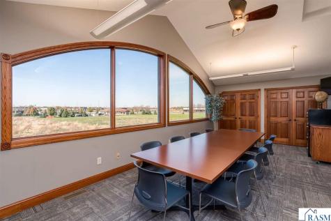 150 St Andrews Court Mankato MN 56001
