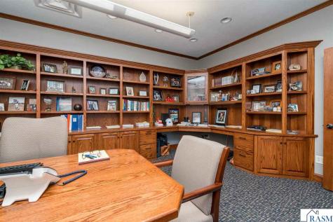 150 St Andrews Court Mankato MN 56001