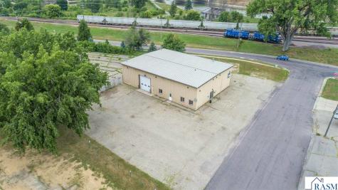 100 D Street Mankato MN 56001