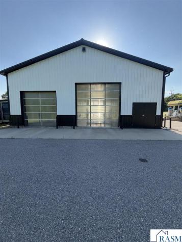406 W State Highway 60 Elysian MN 56028