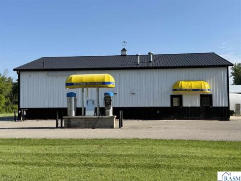 406 W State Highway 60 Elysian MN 56028