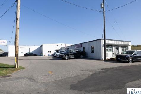 1000 N River Drive North Mankato MN 56003