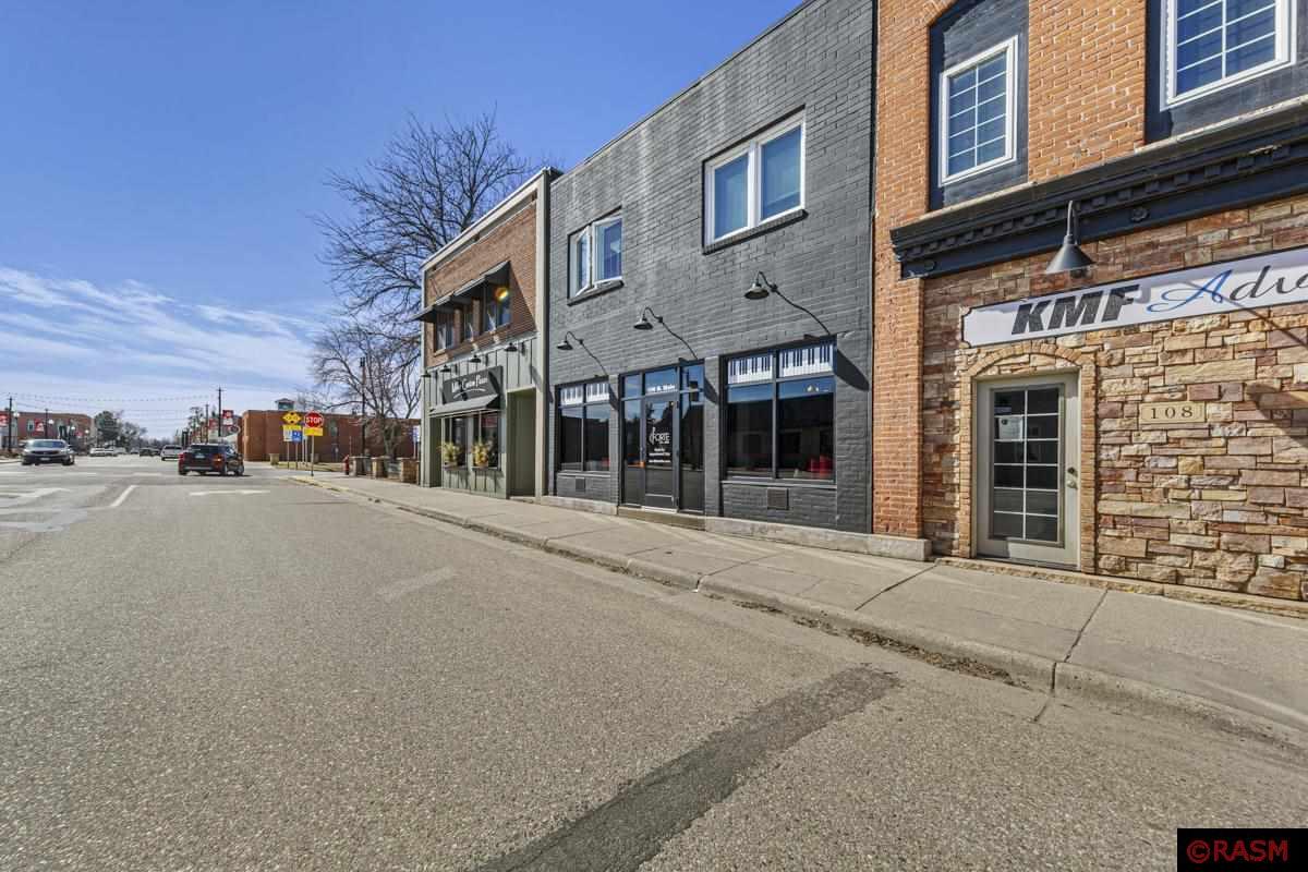 106 N Main Street Le Sueur MN 56058