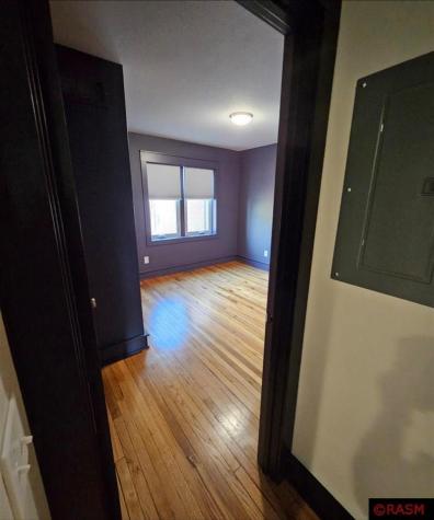 106 N Main Street Le Sueur MN 56058