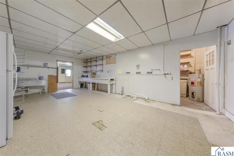 127 SE 1st Street Fairfax MN 55333