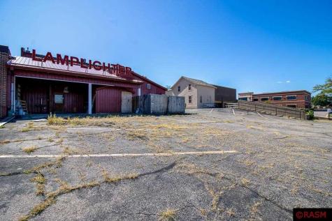 214 N Minnesota Street New Ulm MN 56073