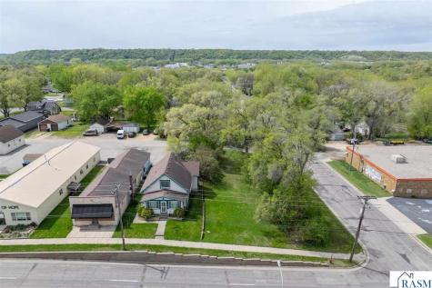 1614 3rd Avenue Mankato MN 56001