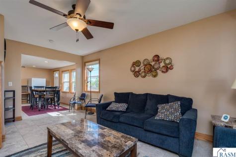 1614 3rd Avenue Mankato MN 56001