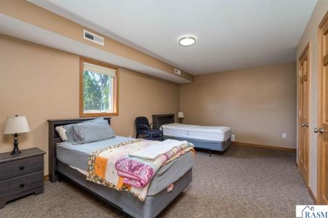 1614 3rd Avenue Mankato MN 56001