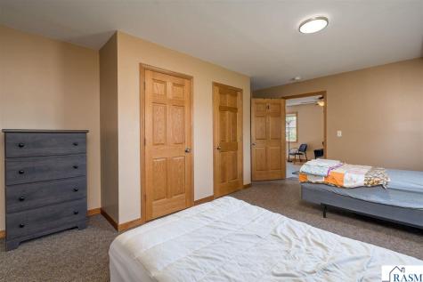 1614 3rd Avenue Mankato MN 56001