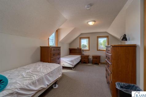 1614 3rd Avenue Mankato MN 56001