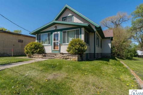 1614 3rd Avenue Mankato MN 56001