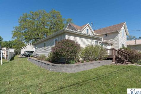 1614 3rd Avenue Mankato MN 56001