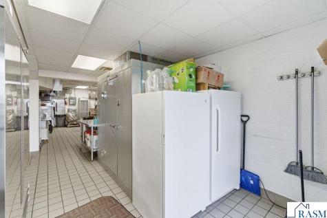320 Sunrise Drive St. Peter MN 56082
