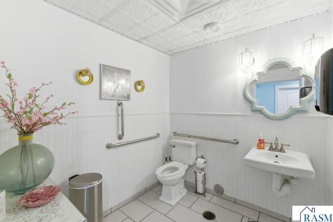 320 Sunrise Drive St. Peter MN 56082